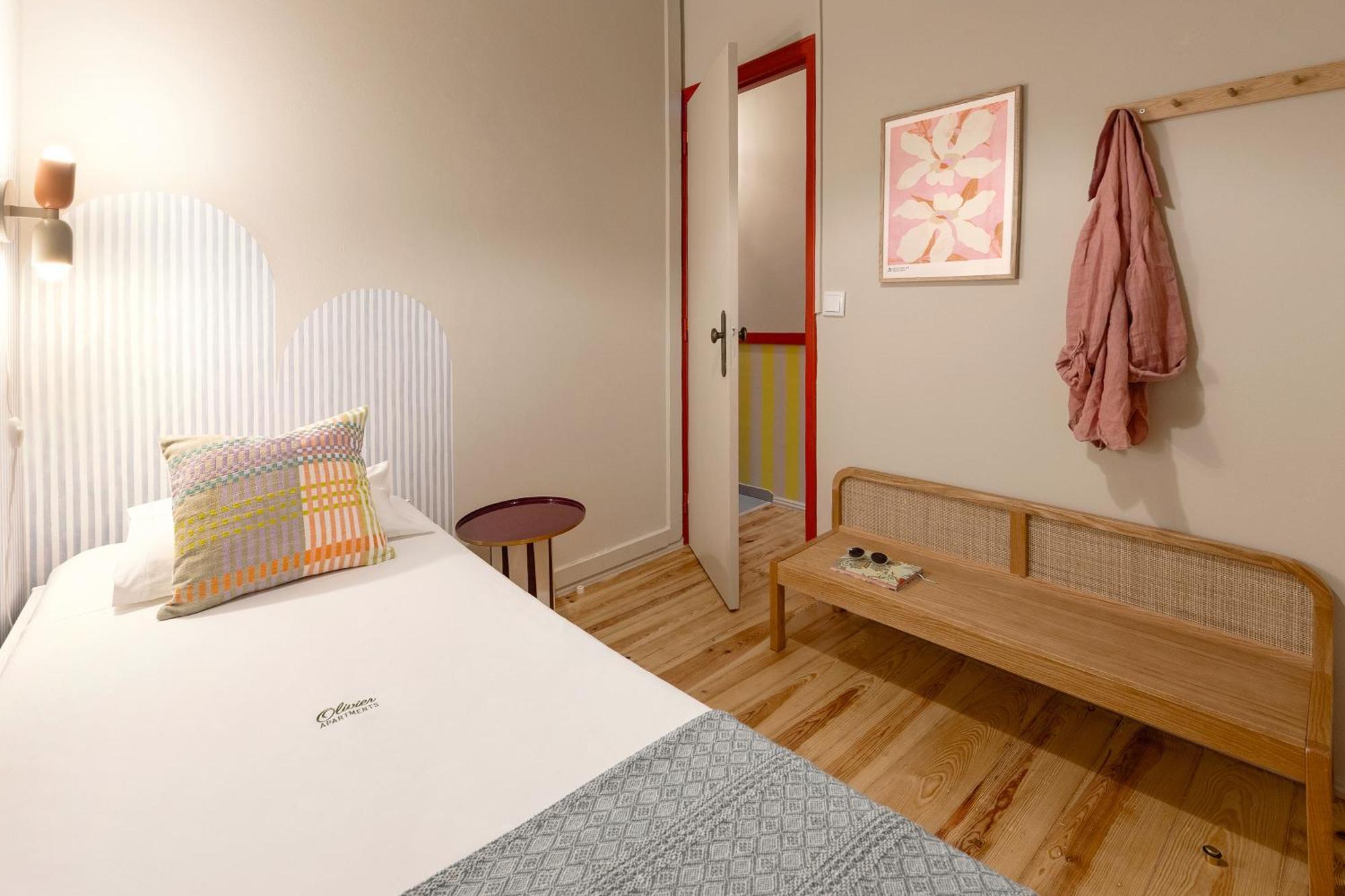 The Traditional Arts Memoir, Downtown Flat With Balcony And Comfort Лиссабон Экстерьер фото
